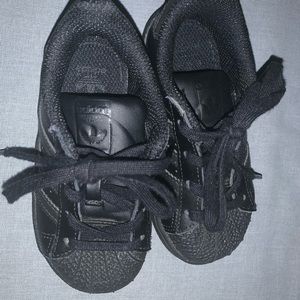 Black on Black Adidas Shell Tops size 7